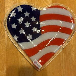 Peggy Karr American Flag Heart Shaped Glass 10” Plate. Signed and Numbered.